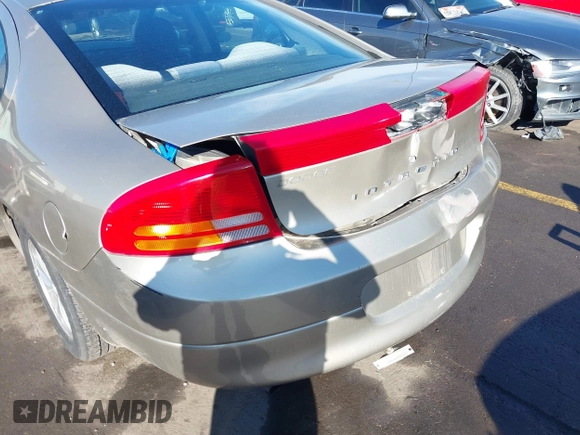 2002 Dodge Intrepid SE z VIN 2B3HD46R92H306859, wystawiony jako IAAI lot #41647392 z przebiegiem 175 608 mil mil oraz . Historia ofert i sprzedaży dostępna na DreamBid. Obrazek 6.