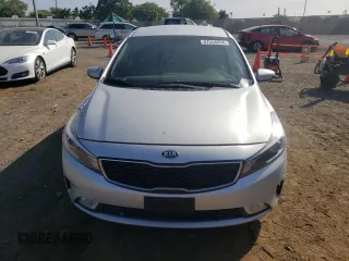 2017 Kia Forte LX with VIN KNAFK5A85H5676512, listed as a Copart auction lot 67534034 with 92,595 mi miles and Salvage Title. Bid and sale history available at carsss.com. Image 5.