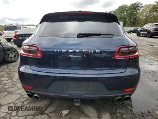 2017 Porsche Macan S with VIN WP1AB2A56HLB13657, listed as a Copart auction lot 50714375 with 60,731 mi miles and Salvage Title. Bid and sale history available at DreamBid. Image 6.