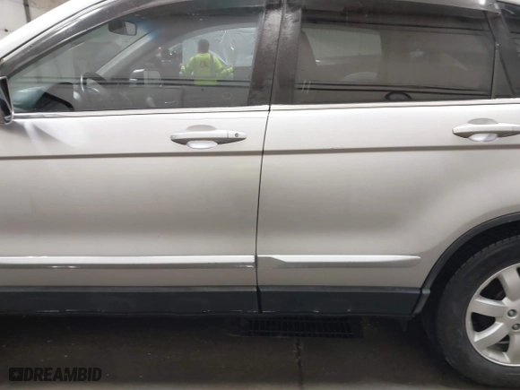 2007 Honda CR-V EX-L with VIN JHLRE38717C066399, listed as a IAAI auction lot 41854827 with 113,281 mi miles. Bid and sale history available at carsss.com. Image 14.