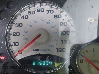 2004 Jeep Liberty Limited with VIN 1J4GL58K94W318379, listed as a IAAI auction lot 41802645 with 275,834 mi miles. Bid and sale history available at carsss.com. Image 7.