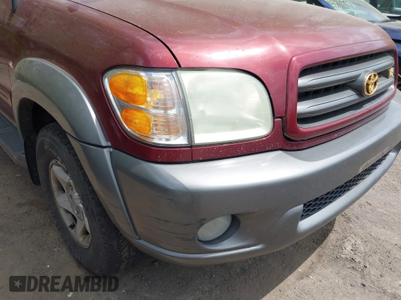 2003 Toyota Sequoia SR5 with VIN 5TDBT44A23S204424, listed as a IAAI auction lot 42083025 with 241,268 mi miles and . Bid and sale history available at DreamBid. Image 6.