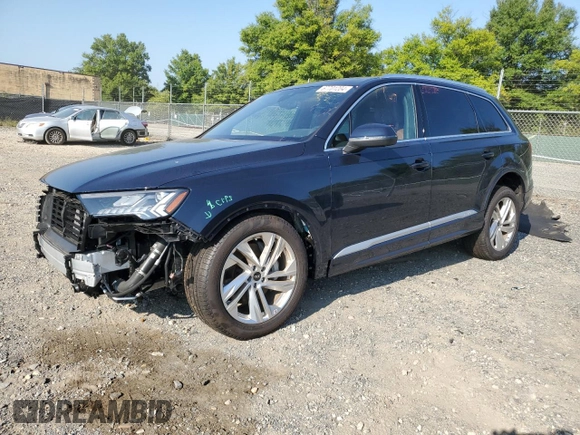 2024 Audi Q7 Premium Plus with VIN WA1LCBF71RD002800, listed as a Copart auction lot 67701204 with 4,920 mi miles and Salvage title. Bid and sale history available at DreamBid. Image 1.