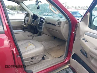 2005 Mercury Mountaineer Convenience with VIN 4M2ZU66W75UJ01248, listed as a IAAI auction lot 42623648 with 222,403 mi miles and . Bid and sale history available at DreamBid. Image 5.