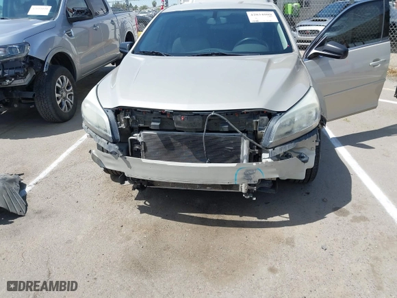 2013 Chevrolet Malibu LS with VIN 1G11B5SA8DF209872, listed as a IAAI auction lot 42034809 with 118,563 mi miles. Bid and sale history available at carsss.com. Image 16.