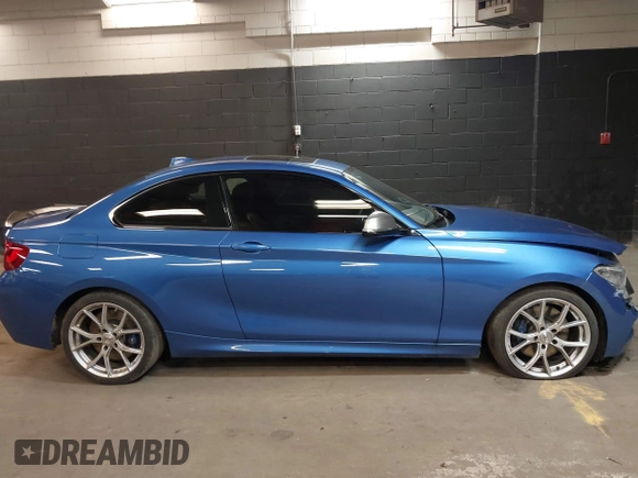 2016 BMW 2 Series M235i with VIN WBA1J7C58GV360712, listed as a IAAI auction lot 41975610 with 18,258 mi miles. Bid and sale history available at carsss.com. Image 13.