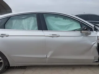2019 Ford Fusion Titanium with VIN 3FA6P0D9XKR206465, listed as a IAAI auction lot 41577306 with 70,668 mi miles. Bid and sale history available at carsss.com. Image 13.