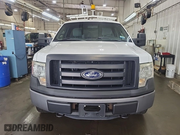 2011 Ford F-150 with VIN 1FTPF1EF3BKD95511, listed as a IAAI auction lot 42785532 with 86,006 mi miles and . Bid and sale history available at DreamBid. Image 2.