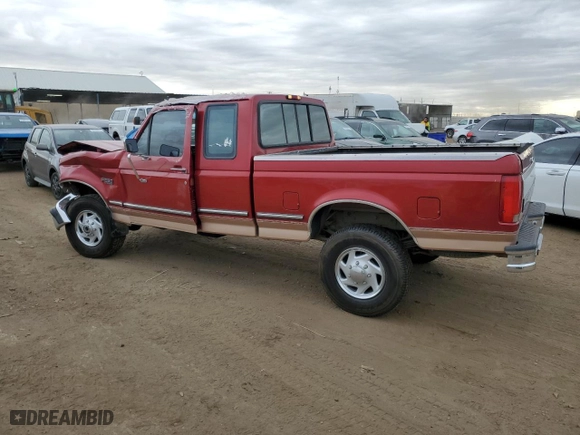 1996 Ford F-250 HD with VIN 1FTHX26G7TEA58886, listed as a Copart auction lot 75806784 with 220,898 mi miles and Salvage Title. Bid and sale history available at carsss.com. Image 2.