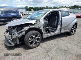 2018 Toyota C-HR XLE с VIN NMTKHMBX8JR047163, выставлен на аукционе Copart как лот 63106105 с пробегом 141 902 миль миль и Списание • Salvage title. История ставок и продаж доступна на DreamBid. Изображение 1.