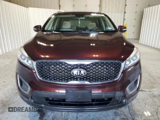 2016 Kia Sorento LX with VIN 5XYPG4A32GG045018, listed as a Copart auction lot 52525825 with 127,922 mi miles and Clean Title. Bid and sale history available at carsss.com. Image 5.
