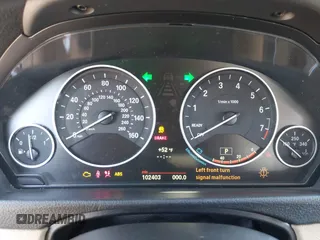 2013 BMW 3 Series 328i with VIN WBA3A5C54DF351332, listed as a IAAI auction lot 41547266 with 102,403 mi miles. Bid and sale history available at carsss.com. Image 7.