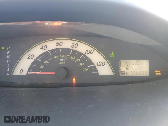 2008 Toyota Yaris with VIN JTDBT923981249091, listed as a Copart auction lot 48683135 with 136,556 mi miles and Salvage Title. Bid and sale history available at DreamBid. Image 9.