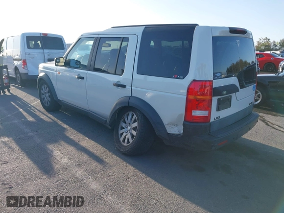 2005 Land Rover LR3 SE z VIN SALAE25495A326788, wystawiony jako IAAI lot #41937295 z przebiegiem 160 251 mil mil oraz . Historia ofert i sprzedaży dostępna na DreamBid. Obrazek 3.