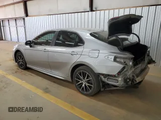 2024 Toyota Camry SE with VIN 4T1G11AK8RU909218, listed as a Copart auction lot 50193575 with 13,593 mi miles and Salvage Title. Bid and sale history available at carsss.com. Image 2.