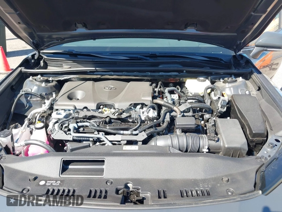 2025 Toyota Camry LE z VIN 4T1DAACK4SU572097, wystawiony jako IAAI lot #41827762 z przebiegiem 8 106 mil mil oraz . Historia ofert i sprzedaży dostępna na DreamBid. Obrazek 10.