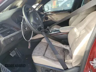 2010 BMW X6 xDrive35i z VIN 5UXFG4C50AL226655, wystawiony jako Copart lot #47475925 z przebiegiem Nie podano mil oraz Szkoda całkowita • Salvage title. Historia ofert i sprzedaży dostępna na DreamBid. Obrazek 7.