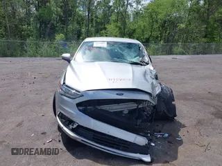 2018 Ford Fusion SE with VIN 3FA6P0HD2JR276250, listed as a IAAI auction lot 41954803 with 1 mi miles. Bid and sale history available at carsss.com. Image 12.
