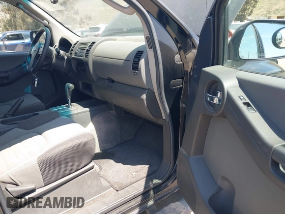 2005 Nissan Xterra S with VIN 5N1AN08U95C644448, listed as a IAAI auction lot 42087541 with 203,191 mi miles. Bid and sale history available at carsss.com. Image 5.