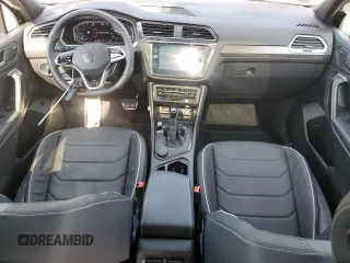 2024 Volkswagen Tiguan SEL R-Line с VIN 3VV4B7AX9RM169462, выставлен на аукционе Copart как лот 59435985 с пробегом 11 321 миль миль и Списание • Salvage title. История ставок и продаж доступна на DreamBid. Изображение 8.