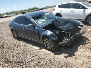 2014 Kia Cadenza Premium with VIN KNALN4D74E5150701, listed as a Copart auction lot 67548594 with 136,613 mi miles and Salvage Title. Bid and sale history available at carsss.com. Image 4.