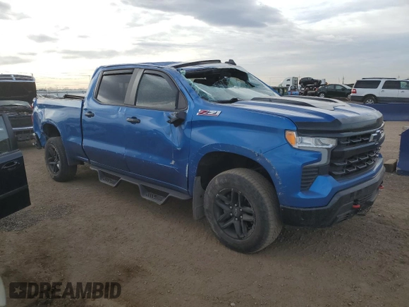 2022 Chevrolet Silverado 1500 LT Trail Boss with VIN 3GCUDFED3NG547626, listed as a Copart auction lot 51004645 with 51,555 mi miles and Salvage Title. Bid and sale history available at DreamBid. Image 4.
