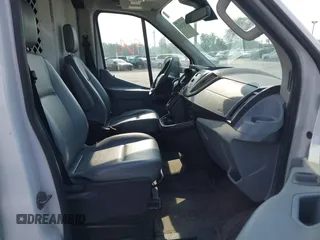 2019 Ford Transit с VIN 1FTBW2CM1KKA40712, выставлен на аукционе IAAI как лот 42479641 с пробегом 53 711 миль миль и . История ставок и продаж доступна на DreamBid. Изображение 5.