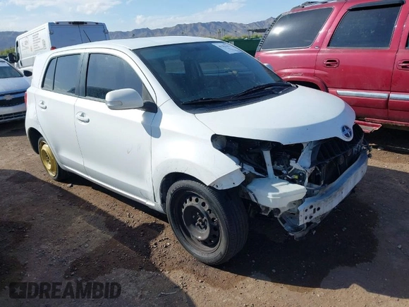 2008 Scion xD with VIN JTKKU10458J018126, listed as a IAAI auction lot 41963351 with 237,670 mi miles. Bid and sale history available at carsss.com. Image 1.