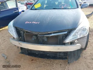 2013 Hyundai Azera with VIN KMHFG4JG6DA243655, listed as a IAAI auction lot 41802097 with 135,677 mi miles. Bid and sale history available at carsss.com. Image 6.