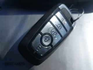 2021 Ford Escape SE с VIN 1FMCU9G69MUA05952, выставлен на аукционе IAAI как лот 41718174 с пробегом 126 700 миль миль и . История ставок и продаж доступна на DreamBid. Изображение 11.