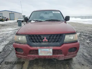 2001 Mitsubishi Montero Sport ES with VIN JA4LS21H81P057122, listed as a Copart auction lot 45893525 with 118,633 mi miles and Salvage Title. Bid and sale history available at carsss.com. Image 5.