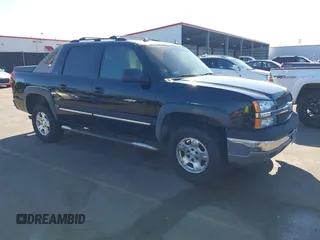 2005 Chevrolet Avalanche LS with VIN 3GNEC12Z05G181609, listed as a IAAI auction lot 41674694 with 374,407 mi miles and . Bid and sale history available at DreamBid. Image 1.
