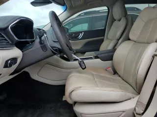 2020 Lincoln Continental Standard with VIN 1LN6L9PKXL5603974, listed as a Copart auction lot 74670224 with 0 mi miles and Salvage Title. Bid and sale history available at carsss.com. Image 7.