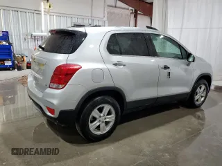 2019 Chevrolet Trax LT with VIN KL7CJPSB8KB932596, listed as a Copart auction lot 54541155 with 67,752 mi miles and Salvage Title. Bid and sale history available at carsss.com. Image 3.