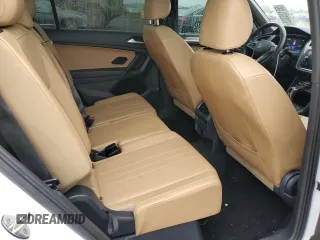 2022 Volkswagen Tiguan SE R-Line Black z VIN 3VVCB7AX1NM058135, wystawiony jako Copart lot #55125305 z przebiegiem 64 643 mil mil oraz Szkoda całkowita • Salvage title. Historia ofert i sprzedaży dostępna na DreamBid. Obrazek 11.