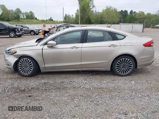2017 Ford Fusion SE with VIN 3FA6P0HD3HR262321, listed as a IAAI auction lot 41948717 with 80,912 mi miles. Bid and sale history available at carsss.com. Image 14.