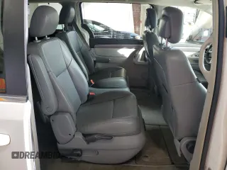 2011 Volkswagen Routan SE with VIN 2V4RW3DG7BR717718, listed as a Copart auction lot 63480915 with 271,938 mi miles and Salvage title. Bid and sale history available at DreamBid. Image 11.
