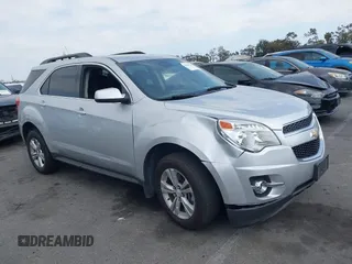 2013 Chevrolet Equinox LT z VIN 2GNFLPE30D6107129, wystawiony jako IAAI lot #42106736 z przebiegiem 74 080 mil mil oraz . Historia ofert i sprzedaży dostępna na DreamBid. Obrazek 1.