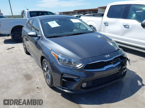2021 Kia Forte LXS z VIN 3KPF24ADXME356322, wystawiony jako IAAI lot #42237624 z przebiegiem 52 609 mil mil oraz . Historia ofert i sprzedaży dostępna na DreamBid. Obrazek 1.