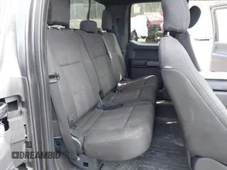 2017 Ford F-150 XL z VIN 1FTFX1EF7HFA68717, wystawiony jako IAAI lot #41894736 z przebiegiem 109 272 mil mil oraz . Historia ofert i sprzedaży dostępna na DreamBid. Obrazek 8.