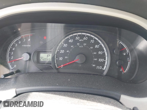 2014 Toyota Sienna LE AAS with VIN 5TDKK3DCXES498110, listed as a IAAI auction lot 41847116 with 242,065 mi miles and . Bid and sale history available at DreamBid. Image 7.