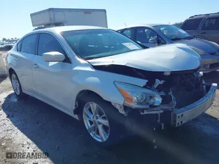 2013 Nissan Altima 2.5 SL with VIN 1N4AL3AP1DN532932, listed as a IAAI auction lot 41620524 with 160,515 mi miles. Bid and sale history available at carsss.com. Image 1.