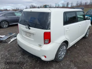 2015 Scion xB with VIN JTLZE4FE3FJ075012, listed as a IAAI auction lot 41902180 with 88,104 mi miles. Bid and sale history available at carsss.com. Image 4.