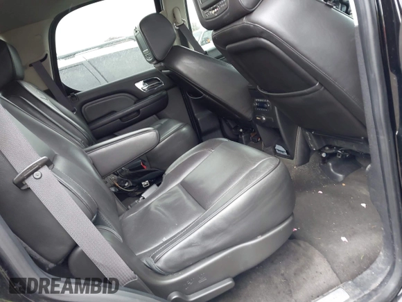 2013 Cadillac Escalade Platinum Edition with VIN 1GYS4DEF0DR260640, listed as a IAAI auction lot 41816127 with 152,649 mi miles. Bid and sale history available at carsss.com. Image 8.