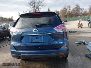 2015 Nissan Rogue S with VIN 5N1AT2MV3FC805183, listed as a IAAI auction lot 41211270 with 129,971 mi miles. Bid and sale history available at carsss.com. Image 17.
