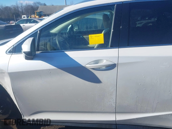 2018 Lexus RX 350 z VIN 2T2BZMCAXJC161520, wystawiony jako IAAI lot #41357954 z przebiegiem 105 427 mil mil oraz . Historia ofert i sprzedaży dostępna na DreamBid. Obrazek 14.