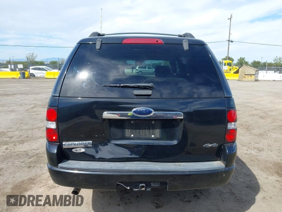 2008 Ford Explorer XLT with VIN 1FMEU73E78UA98826, listed as a IAAI auction lot 42018745 with 154,823 mi miles. Bid and sale history available at carsss.com. Image 6.
