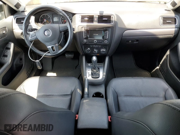 2014 Volkswagen Jetta TDI w/Premium with VIN 3VWLL7AJ8EM367587, listed as a Copart auction lot 63670815 with 129,289 mi miles and Clean title. Bid and sale history available at DreamBid. Image 8.