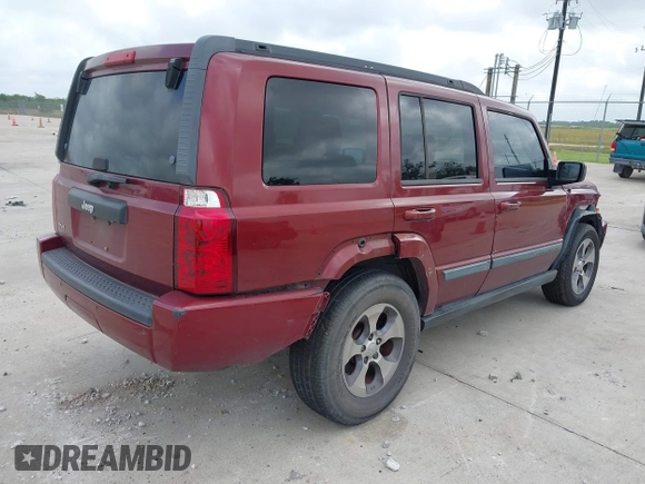 2008 Jeep Commander Sport z VIN 1J8HG48K48C175446, wystawiony jako IAAI lot #42206365 z przebiegiem 199 996 mil mil oraz . Historia ofert i sprzedaży dostępna na DreamBid. Obrazek 4.