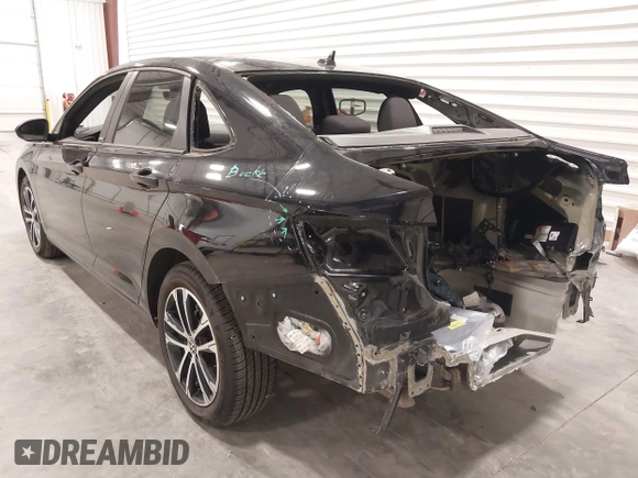 2024 Volkswagen Jetta Sport with VIN 3VWAM7BU1RM031072, listed as a IAAI auction lot 41094458 with 11,189 mi miles and . Bid and sale history available at DreamBid. Image 3.